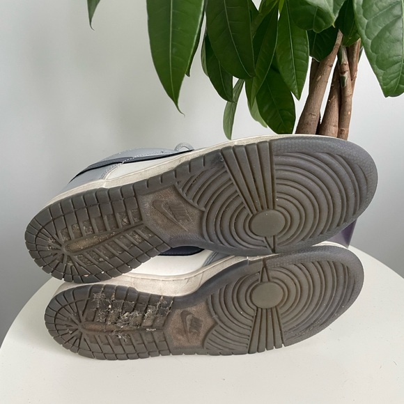 Women Size 8.5 Nike Dunk Low Retro SE White Light Carbon Grey Platinum - Picture 6 of 7